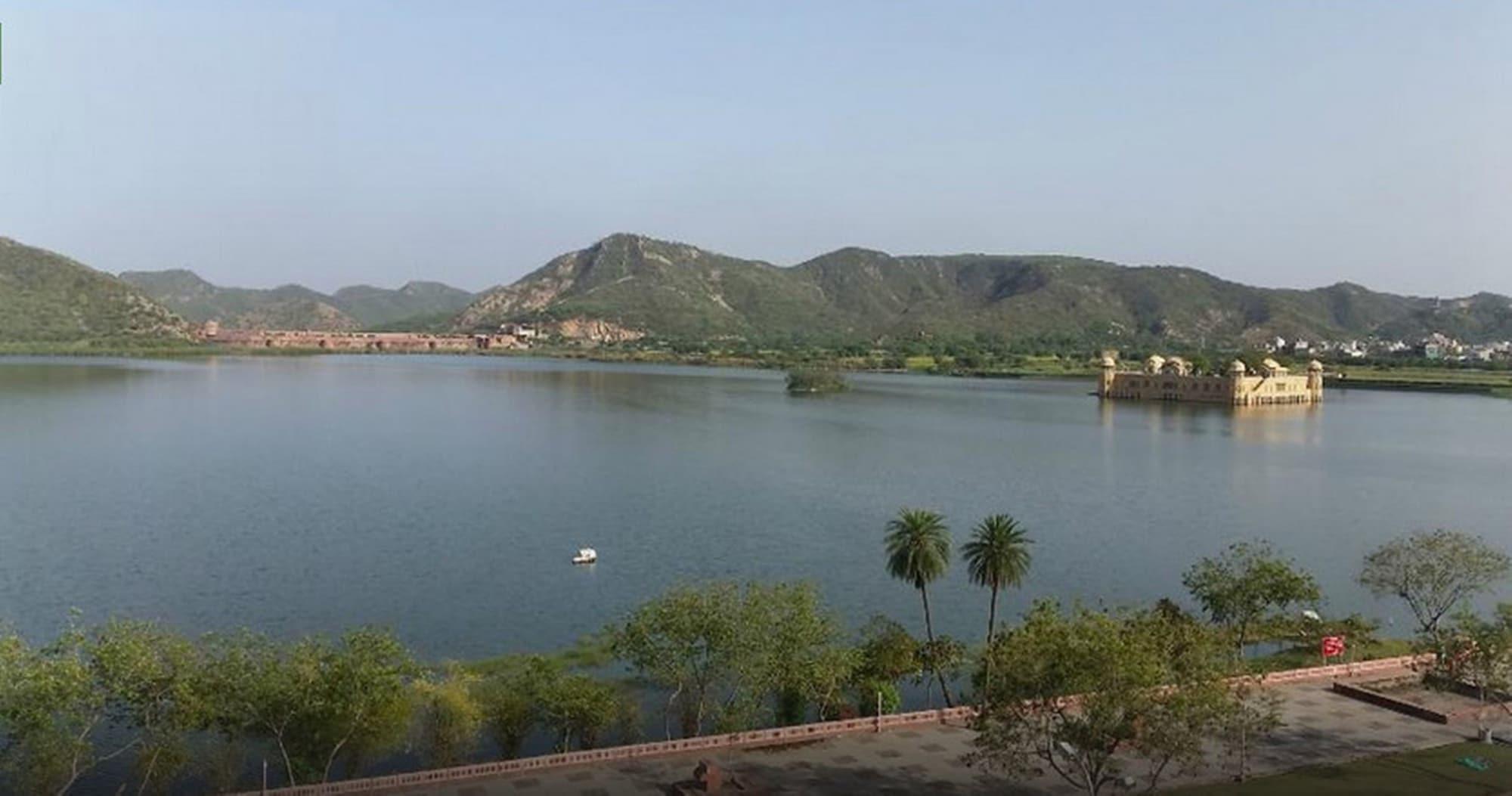 Regenta Central Jal Mahal, Džajpur Exteriér fotografie